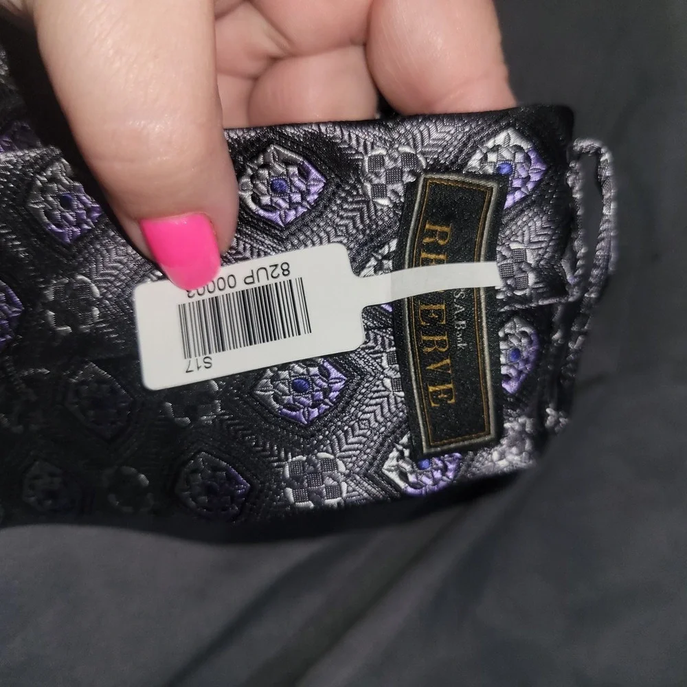 Jos. A Bank Reserve Men's Purple Gray Paisley Silk Neck Tie Skinny